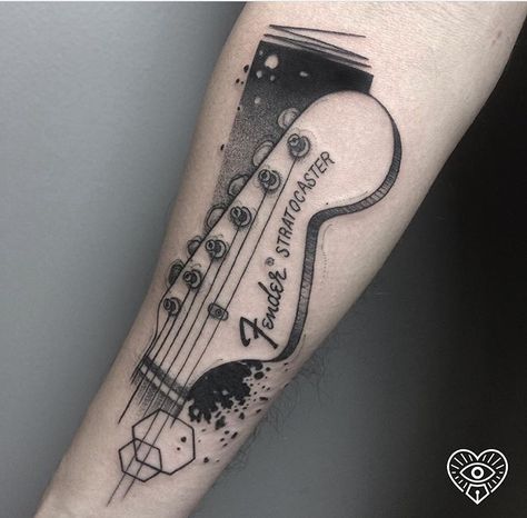 Fender Stratocaster Tattoo, Stratocaster Tattoo, Tattoo Designs Chest, Tattoos Lower Back, Tattoo Designs Dragon, Dad Memorial Tattoo, Dreamcatcher Tattoos, Instagram Tattoos, Guitar Tattoo Design