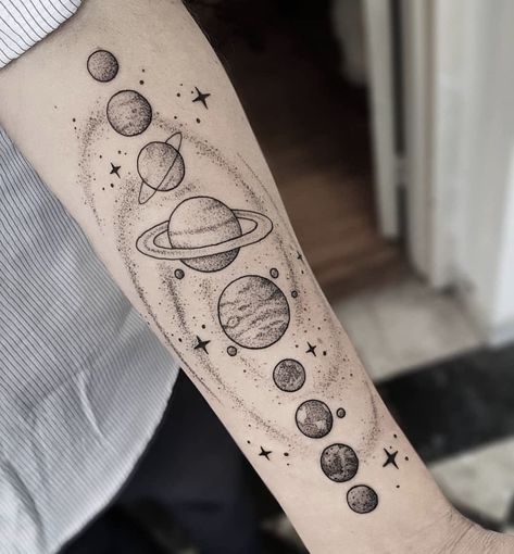 Dainty Wrist Tattoos, Beautiful Wrist Tattoos, Nasa Tattoo, Tattoo Solar System, Nasa Jupiter, Space Tattoo Sleeve, Outer Space Tattoos, Tattoo Spine, Planet Tattoo