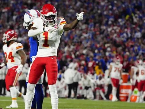 Andy Reid, Patrick Mahomes Discuss Xavier Worthy's Latest Sideline Miscue in Loss to Bills - NewsBreak Xavier Worthy, Kelce Chiefs, Andy Reid, Sunday Night Football, Conway Twitty, Quincy Jones, Patrick Mahomes, Jake Paul, Denver Wedding