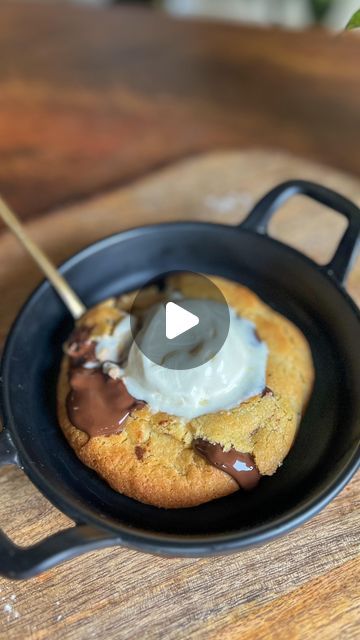 Eggless Chocochip Cookies, Lava Cookie Recipe, Stop Bragging, Lava Cookies, Eggless Cookie Dough, Eggless Cookies, Eggless Desserts, Eggless Baking, Soft Cookie