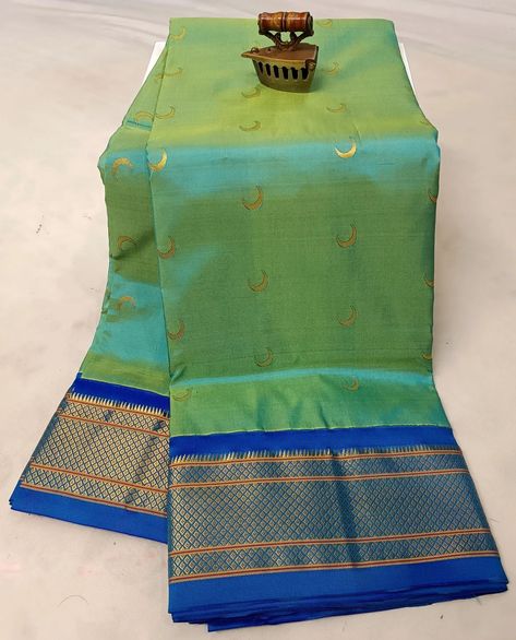 Chandrakor Paithani Saree . . . ( chandrakor paithani, chandrakor paithani saree, chandrakor paithani price, chandrakor paithani with price, chandrakor paithani sarees, chandrakor paithani yeola, chandrakor paithani design, chandrakor paithani blouse, pure silk paithani, pure silk saree, pure silk paithani yeola, pure silk sarees ) . . . #chandrakor🌙 #chandrakorpaithani #chandrakorpaithani #chandrakorsaree #chandrakorbutta #chandrakalacollection #puresilk #puresilksareesonline #puresilkpaitha... Chandrakor Paithani Blouse Design, Chandrakor Paithani, Paithani Blouse, Saree Blouse Design, Kanjivaram Sarees Silk, Paithani Saree, Paithani Sarees, Sarees Silk, Pure Silk Saree