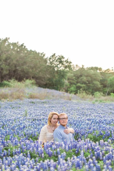 Bluebonnets: http://www.stylemepretty.com/little-black-book-blog/2015/06/04/texas-bluebonnet-engagement-session-2/ | Photography: Oh Stella Studio - http://www.ohstellastudio.com/ Blue Bonnet Pictures, Bonnet Pictures, Casual Engagement Shoot, Blue Bonnet, Texas Bluebonnets, Couple Picture, Jazz Musicians, Honeymoons, Black Book