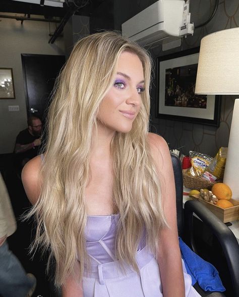 Kelsea Ballerini Hair, Kelsey Ballerini, Megan Trainor, Looks Quotes, Kelsea Ballerini, Country Music Stars, Hair Inspiration Color, Music Star, Hair Goals