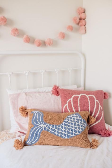 Pink Mermaid Room, Boho Mermaid Room, Mermaid Girls Bedroom, Boho Mermaid Bedroom, Beach Bedroom Girls, Kids Beach Room, Mermaid Girls Room, Peach Rooms, Mermaid Bedding