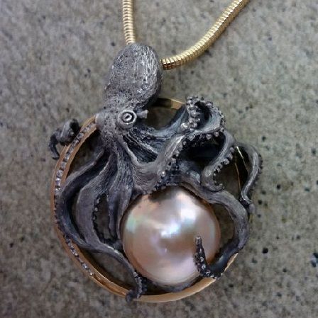 The Gothic Pearl Pendant for Girls Pearl Ideas, Octopus Jewelry, Octopus Pendant, Handmade Gold Jewellery, Handmade Jewelry Designs, Silver Jewelry Handmade, A Necklace, Kraken, Animal Jewelry