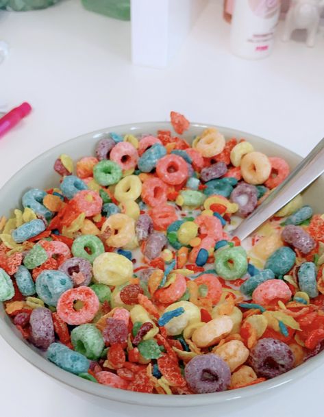 Fruity Pebbles Aesthetic, Fruit Loops Aesthetic, Pebbles Aesthetic, Cereal Aesthetic, Cereal Breakfast, Rainbow Stuff, Fruity Loops, Food Reference, Pink Clothes