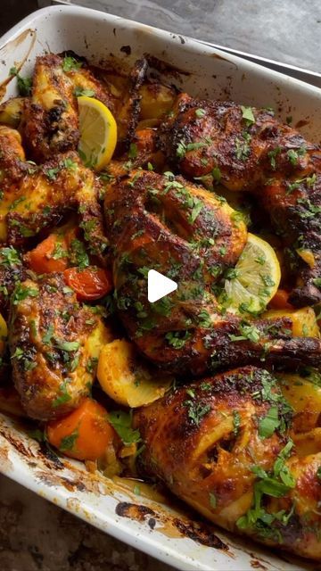 Zaynah | Ramadan Recipes on Instagram: "One pot tandoori chicken & vegetable tray bake - a low effort MAXIMUM flavour recipe 🔥🔥🔥

One pot recipes like this are ideal for Ramadan or busy days and I have a bunch if them in my cookbook Desified. Link in my bio to get my cookbook! 

#Ramadanrecipes #chickentraybake #onepotrecipes #cookbook #desified #zaynahsbakes" One Pot Recipes, Chicken Tray Bake, Chicken Vegetable, Vegetable Tray, Tray Bake, For Ramadan, Ramadan Recipes, Chicken And Vegetables, One Pot Meals