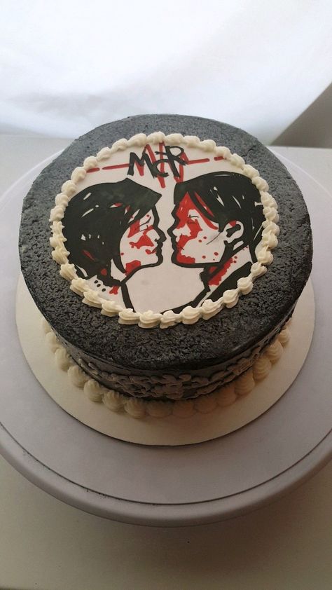 My Chemical Romance Cake Mcr Cake My Chemical Romance, My Chemical Romance Cake Birthdays, My Chemical Romance Birthday Party, Mcr Birthday Cake, Pierce The Veil Cake, My Chemical Romance Cake, Mcr Cake, Emo Cake, Emo Party