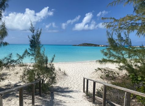 The Most Fantastic Things To Do In Georgetown-Exumas Georgetown Bahamas, Exumas Bahamas, Bahamas Exuma, Georgetown Exuma Bahamas, Sls Baha Mar Bahamas, Bahamas Pigs, Junkanoo Beach Nassau Bahamas, Great Exuma, Exuma Bahamas