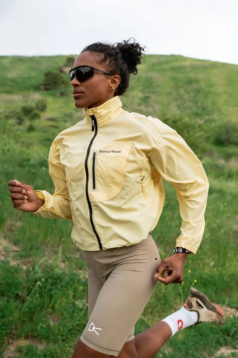 Kendra Jacket, Ghee — District Vision Running Jacket Outfit, Cute Running Outfit, Sport Editorial, Sports Fashion Editorial, Sporty Chic Style, District Vision, Running Club, Health Trends, Wind Jacket