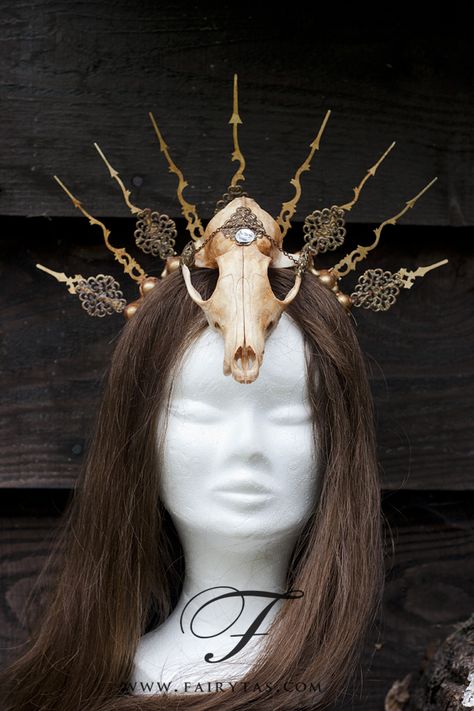 Antlers Headpiece, Skull Headpiece, Nerdy Diy, Skull Headdress, Victorian Punk, Heart Fire, Fox Skull, Diy Skulls, Headpiece Diy