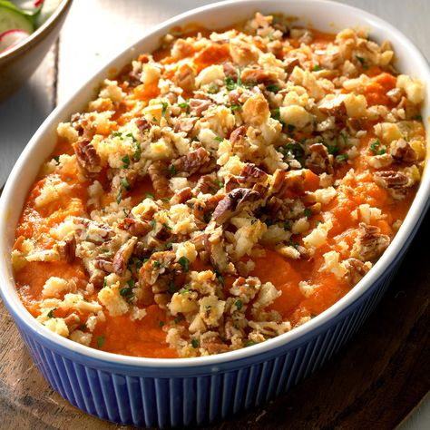 Sweet potatoes take a different twist in this whipped side dish that pairs them with carrots. It's subtly sweet and has just a hint of garlic, while the nut and crumb topping adds a fun crunch to any holiday meal. Chicken Barley, Thanksgiving Casserole Recipes, Sweet Potato Carrot, Chicken Crescent, Thanksgiving Casserole, Chicken Cornbread, Southern Chicken, English Pub, Cornbread Casserole