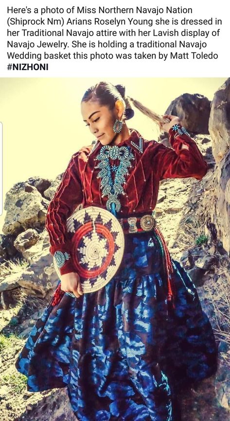 Navajo Clothing, Navajo Dress, American Indian Artwork, Native Artwork, Native American Decor, Native Dress, Skirt Inspiration, Native American Clothing, Native American Photos