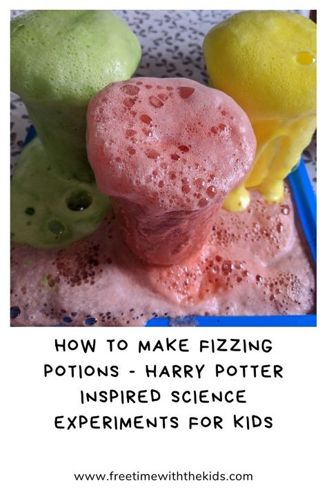 How to make fizzing potions at home | Easy stem experiments for kids | Harry Potter inspired science | Free Time with the Kids Make your own, safe, "boiling" potions Hp Potions, How To Make Potions, Potions For Kids, Making Potions, Halloween Science Activities, Harry Potter Activities, Harry Potter Day, Potion Making, Easy Stem