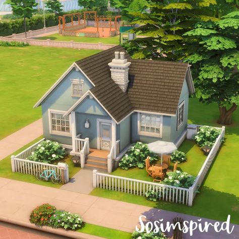 Tiny Sims Houses, Tiny Starter Home Sims 4, Sims 4 Legacy Starter House, Beginner Sims 4 House, Sims 4 Starter Home Ideas, Sims 4 Houses Tiny House, Starter Sims House, Sims 4 House References, Sims 3 Tiny House