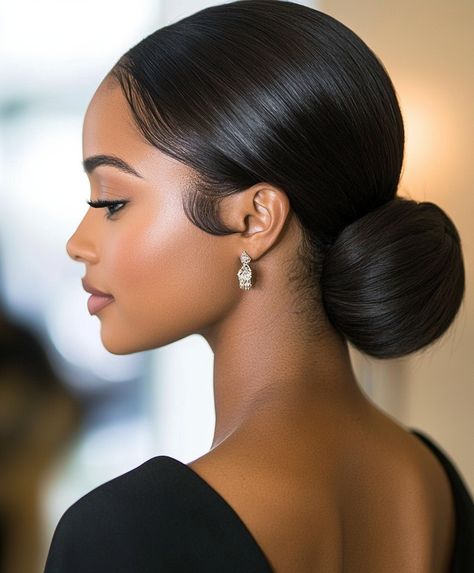 Sleek and Low Bun Christmas Hairstyles for Black Women Gel Up Styles For Black Women, Low Bun For Black Women, Professional Bun Hairstyles, Black Ladies Hairstyles, Low Bun Hairstyles For Black Women, Elegant Bun Hairstyles, Christmas Hairstyles For Black Women, Bridal Buns, Ladies Hairstyles