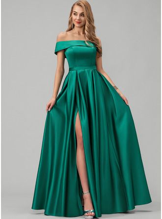 Bridesmaid Dresses Neckline, Mob Dress, Empire Waist Bridesmaid Dresses, Princess Bridesmaid Dress, Split Prom Dresses, Knee Length Bridesmaid Dresses, Satin Ball Gown, Gown Princess, Princess Prom Dresses