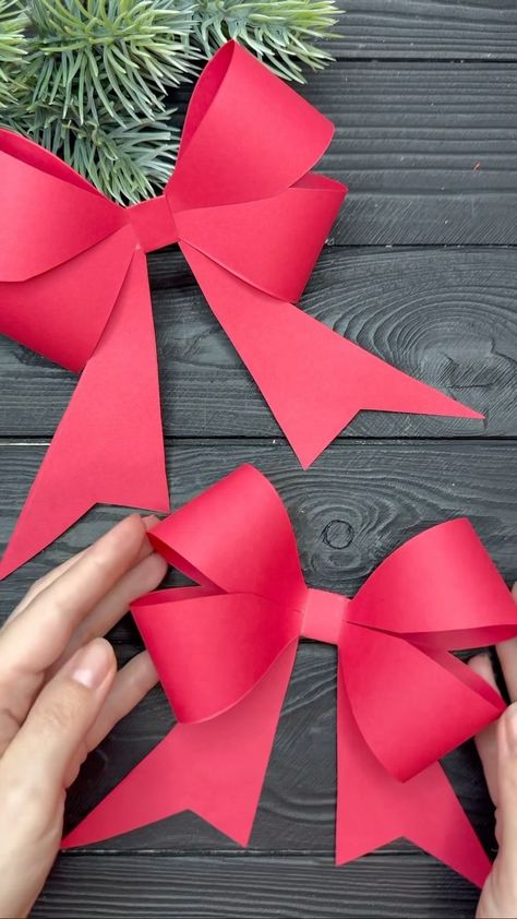 Origami Studio DIY 💥 Paper Craft Tutorials | Christmas Paper Bow Tutorial Christmas Decor DIY #christmas #christmas2023 #tutorial #diy #craft | Instagram Diy Construction Paper Christmas Decor, Construction Paper Christmas Decorations, Tissue Paper Bow, Diy Christmas Paper Decorations, Diy Christmas Paper, Christmas Wrapping Diy, Christmas Paper Craft, Paper Projects Diy, Paper Christmas Decorations