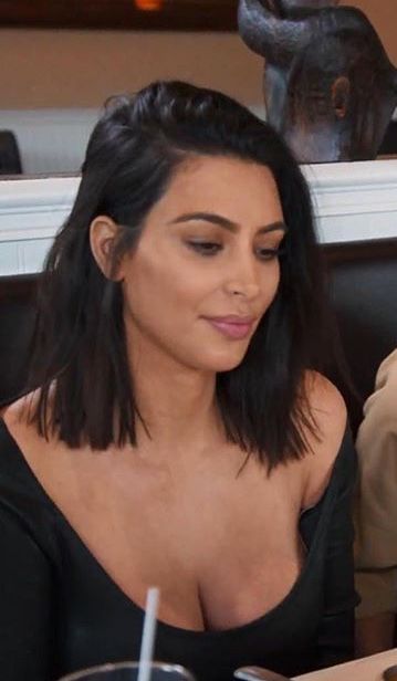 Kim K Short Nails, Kim K Nails Short, Kim Kardashian Hair Short, Black Lob Hair, Kim K Short Hair, Kim K Bob, Kim Kardashian Short Hair, Kylie Jenner Short Hair, Kourtney Kardashian Hair