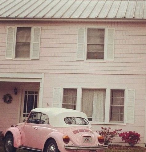 Bug Convertible, Rosy Blog, Vintage Americana Aesthetic, Punch Buggy, Coney Island Baby, 50s Aesthetic, Americana Aesthetic, Pink Cars, Pink House