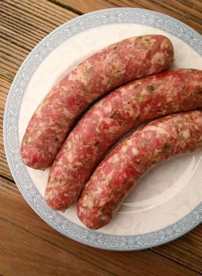 Hmong Sausage Recipe, Hmong Sausage, Sausage Crockpot Recipes, Beef Sausage Recipes, Hmong Food, Salami Recipes, Sausage Making Recipes, Home Made Sausage, Pork Sausage Recipes