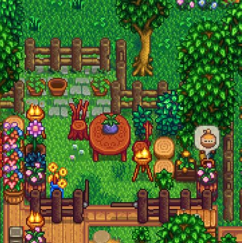 Stardew Farms, Valley Fair, Stardew Valley Layout, Stardew Valley Tips, Stardew Valley Farms, Valley Game, Farm Plans, House Farm, Farm Layout