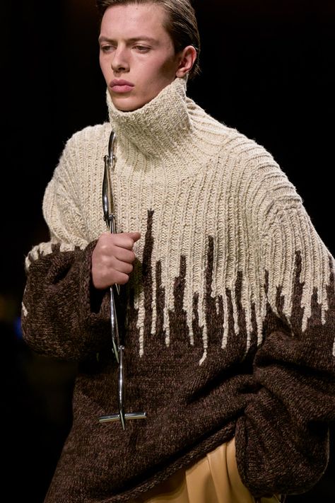 Knitwear Trends, Fall 2023 Ready To Wear, Knitwear Inspiration, 2023 Ready To Wear Collection, Men's Knitwear, Fashion Content, 2023 Ready To Wear, Sweater Trends, Fashion Campaigns