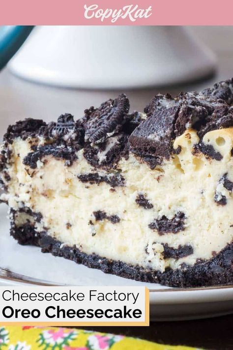 Oreo cheesecake is absolute bliss! Find out how to make a classic baked Oreo cheesecake with this easy Cheesecake Factory copycat recipe and video. The rich and creamy cheesecake has an Oreo cookie crust and Oreos in the filling. A cookies and cream cheesecake is simply the best homemade dessert for birthdays and holidays, especially Christmas, Thanksgiving, and Valentine’s Day. Oreo Cheesecake Cheesecake Factory, Cookies And Cream Cheesecake Recipes, Cupcake Savvy Kitchen Recipes, Cheesecake Recipes Oreo, Oreo Bottom Cheesecake, Baked Oreo Cheesecake, Summer Cheesecake Recipes, Cheesecake Factory Oreo Cheesecake, Cookies And Cream Dessert