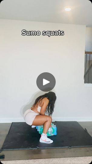 Glute Training, Dip Workout, Full Body Workout Routine, Hips Dips, Sumo Squats, 30 Day Workout Challenge, Full Body Massage, Beginner Workout, Back Muscles