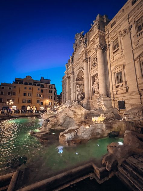 Trevi Fountain at night. Rome, Italy Rome At Night, Trevi Fountain, Rome Italy, Study Abroad, At Night, Rome, Tattoo Ideas, Italy