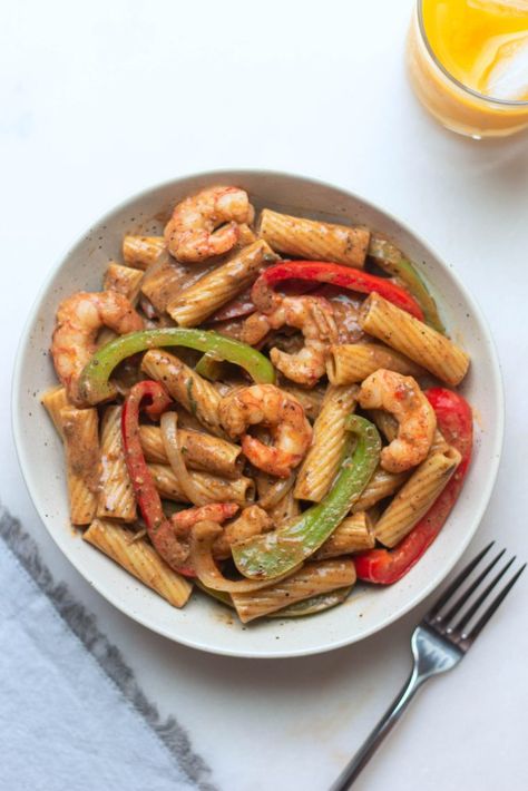 Shrimp Rasta Pasta Shrimp Rasta Pasta Recipe, Jerk Seasoning Recipe, Baked Jerk Chicken, Rasta Pasta Recipe, Pasta With Shrimp, Rasta Pasta, Jamaican Dishes, Cooking Tomatoes, Jerk Seasoning