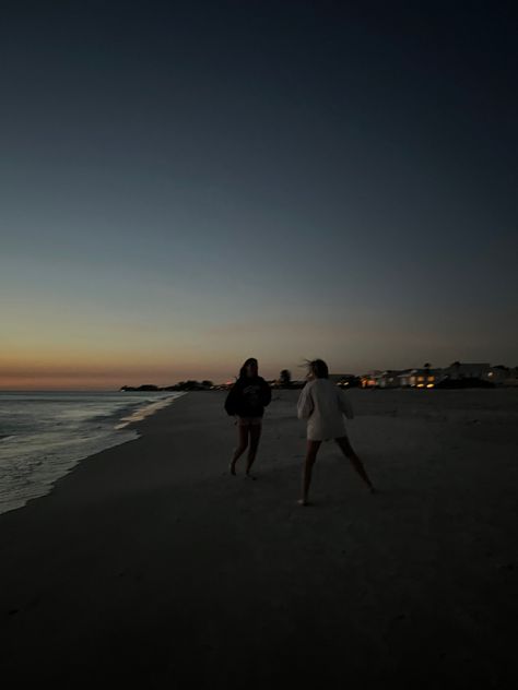 beach sunset teenage summer aesthetic teenage summer aesthetic beach summer nights aesthetic summer beach night Teenage Beach Aesthetic, Summer Vibes Friends Night, Summer Night With Friends, Teenage Aesthetic Summer, Beach Party Aesthetic Night, Summer 2016 Aesthetic, Summer Aesthetic Teenage, Summer Fling Aesthetic, Summer Nostalgia Aesthetic