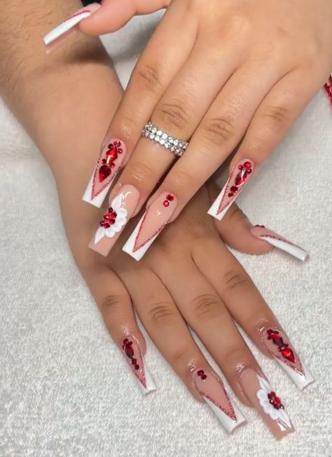 White Acrylic Nails With Red Rhinestones, Xv Nails Red, Nails For Quinceanera Red, Red Nails Acrylic Medium, White Nails With Red Jewels, Red And Silver Homecoming Nails, Red Nail Inspo With Gems, Red And Silver Quince Nails, Nails Acrylic White And Red