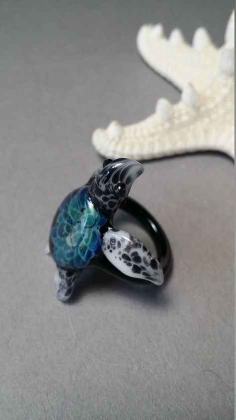 Tortoise Jewelry, Sea Turtle Jewelry, Loggerhead Sea Turtle, Turtle Ring, Mermaid Magic, Sea Turtle Art, Turtle Jewelry, Making Glass, Turtle Art