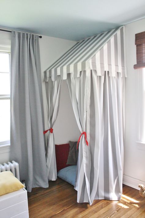 DIY Built-In Playroom Tent – Park and Division Curtains To Cover Walls, Playroom Tent, Girls Bedroom Organization, Diy Kids Tent, Reading Tent, Playroom Closet, Cozy Reading Corner, Diy Built In, Corner Curtains