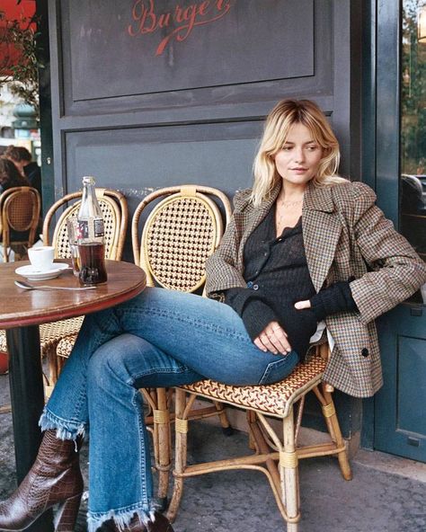 The Coolest Ankle Boots and Jeans Outfits to Remember | Who What Wear French Influencers, Parisian Fall Outfits, Sabina Socol, Shop Mobile, Parisienne Chic, Parisian Chic Style, French Girl Style, Mode Jeans, French Girls