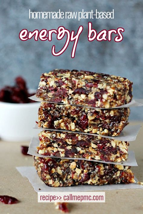 Homemade Energy Snack Bar Recipe- simple, raw energy snack bars takes minutes to make. Easy, nutritious, delicious, & cheap! #granolabars #energybars #healthy #dates #almonds Homemade Breakfast Bars, Snack Bar Recipes, Breakfast Bars Recipe, Energy Bars Recipe, Healthy Bars, Granola Bar, Energy Snacks, Bar Recipe, Snacks Saludables