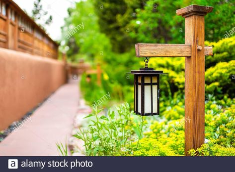 Japanese Garden Lighting, House Temple, Foliage Background, Japanese Garden Lanterns, Diy Lantern, Yard And Garden, Japan Garden, Decorative Garden Stakes, Led Garden Lights