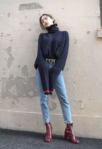 Burgundy Boots Ankle, Turtleneck Sweaters, Korean Fashion Trends, Womens Turtleneck, High Standards, 여자 패션, 가을 패션, Mode Inspiration, Mode Style