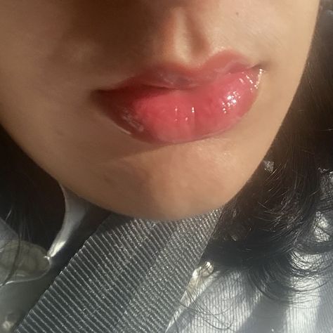 picture of the lower part of a face with pink lips Rabia Faisal, Lip Combo, Glossy Lips, Pink Lips, Pink Aesthetic, I Love It, Lip Gloss, Essence, Lips