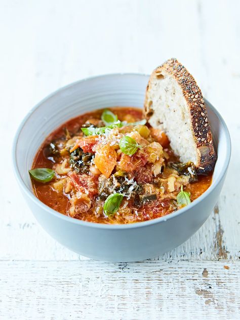 Easy minestrone soup recipe | Jamie Oliver soup recipes Jamie Oliver Minestrone, Jamie Oliver Soup, Vegetarian Inspiration, Minestrone Soup Easy, Minestrone Soup Recipe, Jamie Oliver Recipes, Minestrone Soup, Fruit Salad Recipes, Dinner Appetizers