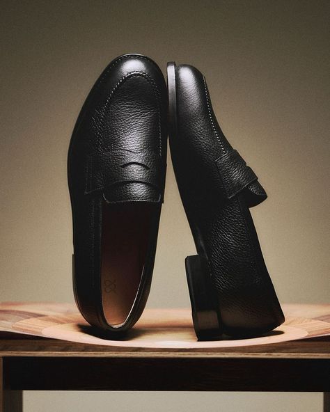 Objects to desire — The Penny Loafer in black grain.⁠ —⁠ #MORJAS | Instagram Cream Shoes, Formal Outfits, Shoe Tree, Penny Loafer, High Quality Shoes, Goodyear Welt, Outdoor Wear, Penny Loafers, Shoe Care