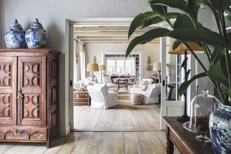 Serena Crawford, South African Decor, African Interiors, South African Homes, South African Design, Cape Dutch, British Colonial Decor, African Interior, British Colonial Style