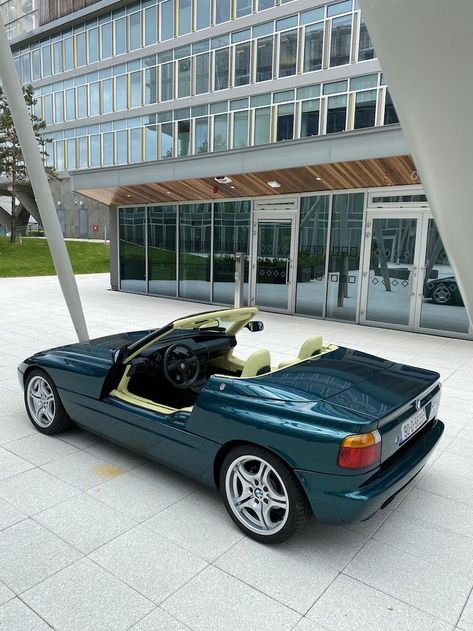 Bmw Z1, Bmw Convertible, Bmw M1, Bmw Classic Cars, Bmw Classic, German Cars, Classic Beauty, Cool Cars, Dream Cars