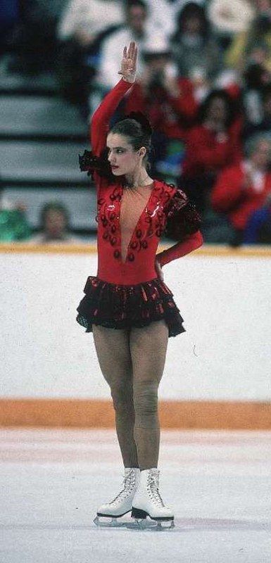 Katarina Witt performing her free skate during the XV Winter Olympics in Calgary, Canada on February 27, 1988 Faerie Court Katarina, Martina Hingis 1995, Katarina Claes, Katarina Witt 1988, Ekaterina Gordeeva, Katarina Witt, Calgary Canada, Olympic Champion, Skating Dresses