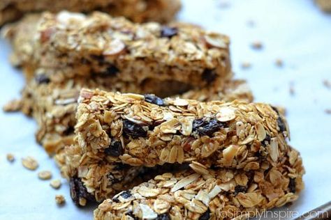 Maple Brown Sugar Granola Bars Maple Granola, Alkaline Diet Recipes, Toasted Oats, Maple Brown, Homemade Granola Bars, Chef Inspiration, Healthy Treat, Gluten Free Sweets, Glass Baking Dish