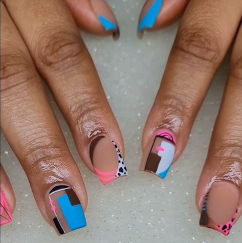 Funky Natural Nail Designs, Dope Nail Designs Short Length, Glitter Gradient Nails, Kylie Nails, Bright Nail Designs, Line Nail Art, Natural Nail Designs, Short Nails Art, New Nail Designs