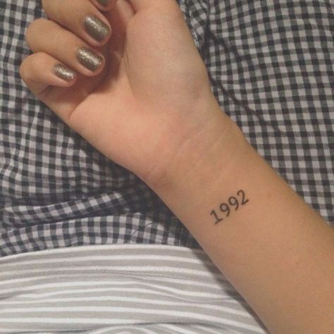 30th Birthday Tattoo Ideas, 1992 Tattoo, Birthday Tattoo, 30 Birthday Cake, S Tattoo, Tattoo Inspo, 30th Birthday, Jesus Fish Tattoo, Small Tattoos