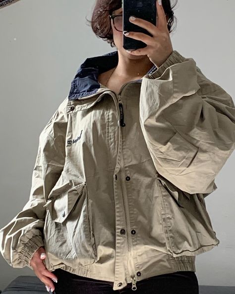 UNISEX 🫳🏼✨ 🪩Timberland jacket size XL 3500 da ❌تباعت❌ Oversized Winter Windbreaker With Double-lined Hood, Winter Khaki Windbreaker With Double-lined Hood, Beige Cotton Windbreaker For Streetwear, Oversized Streetwear Windbreaker With Double-lined Hood, Beige Hooded Nylon Windbreaker, Timberland Jacket, On Instagram, Color, Instagram