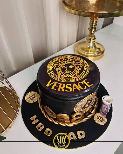 Bitcoin Cake Design, Versace Birthday Party Ideas, Versace Party Theme, Dollar Cake Design, Versace Cake, Versace Party, Designer Desserts, Jordan Cake, 19th Birthday Cakes